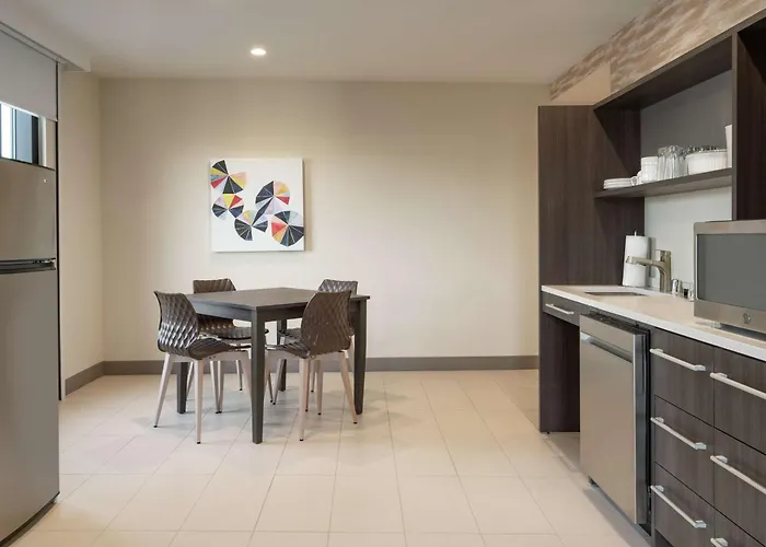 Home2 Suites By Hilton Woodland Hills Los Angeles