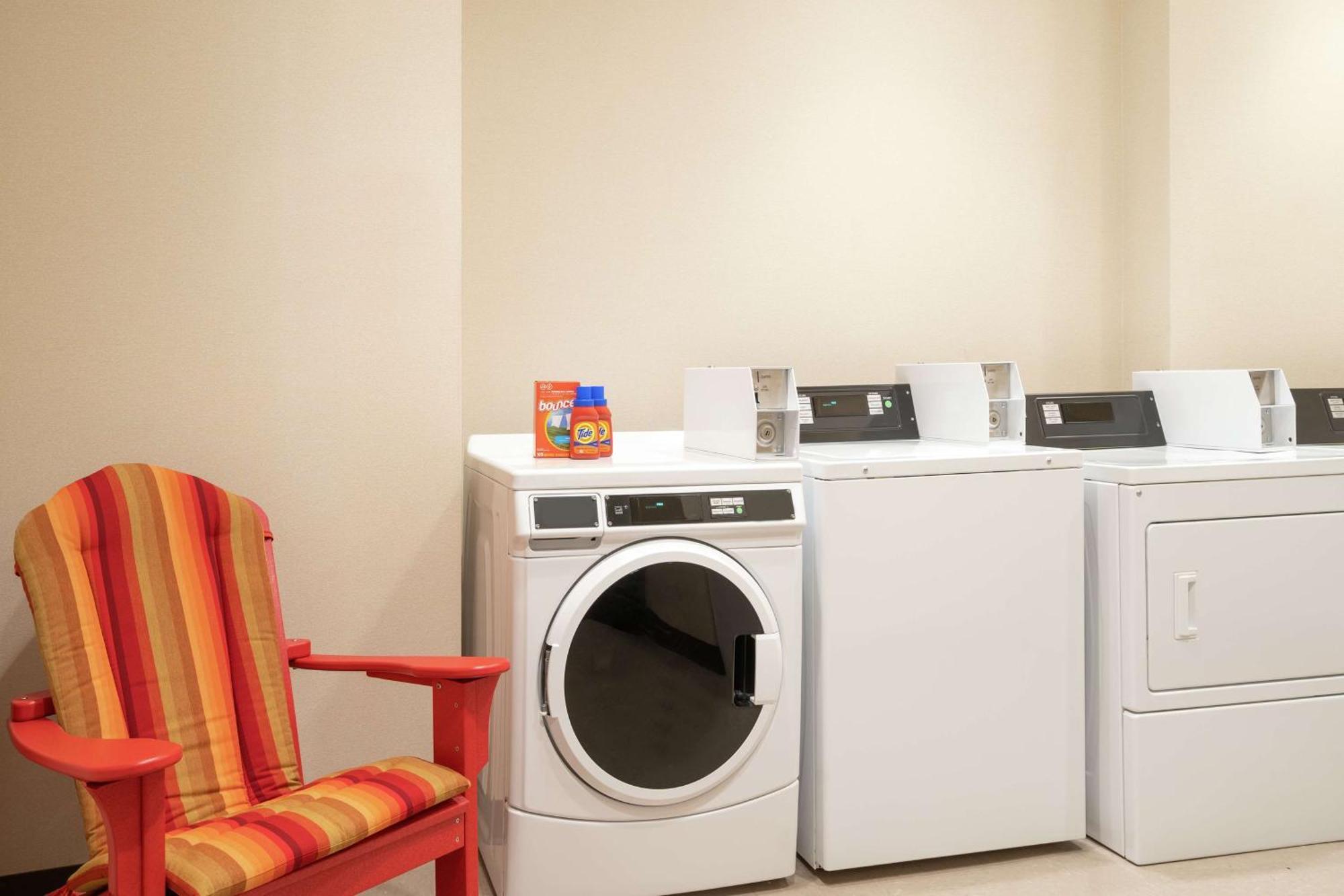 Hotel Home2 By Hilton Woodland Hills Angeles